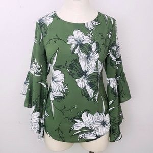 Anthropologie Isla Maude Floral 3/4 Bell Ruffle Sleeve Blouse X-SMALL Top Green